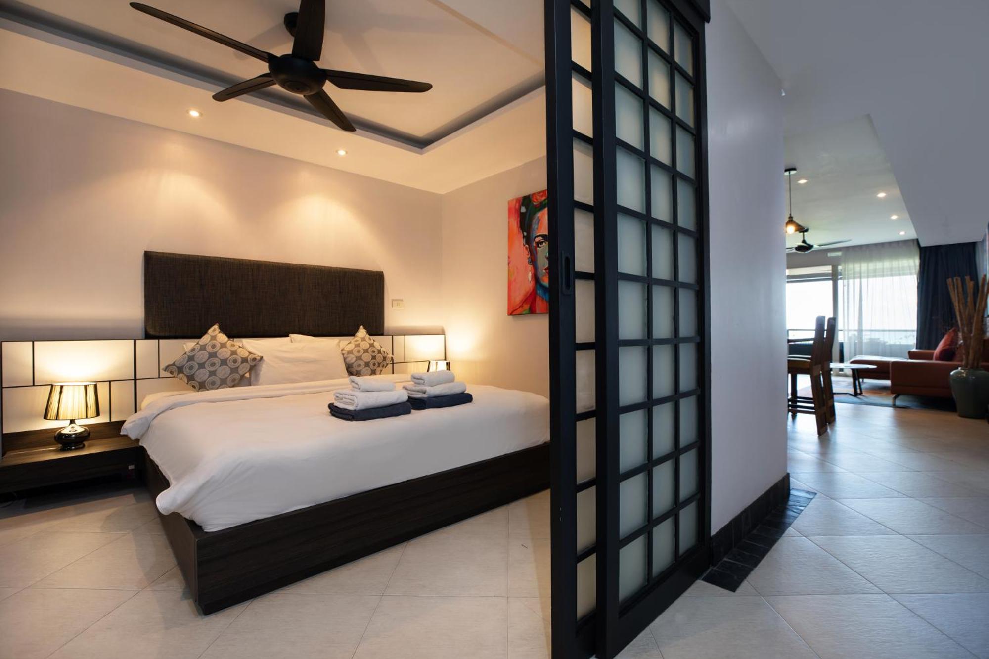 Luxury - Spacious - Exquisitely Furnished - 6min Walk To - 2025 Traveller Award Winner Apartment Strand Kata