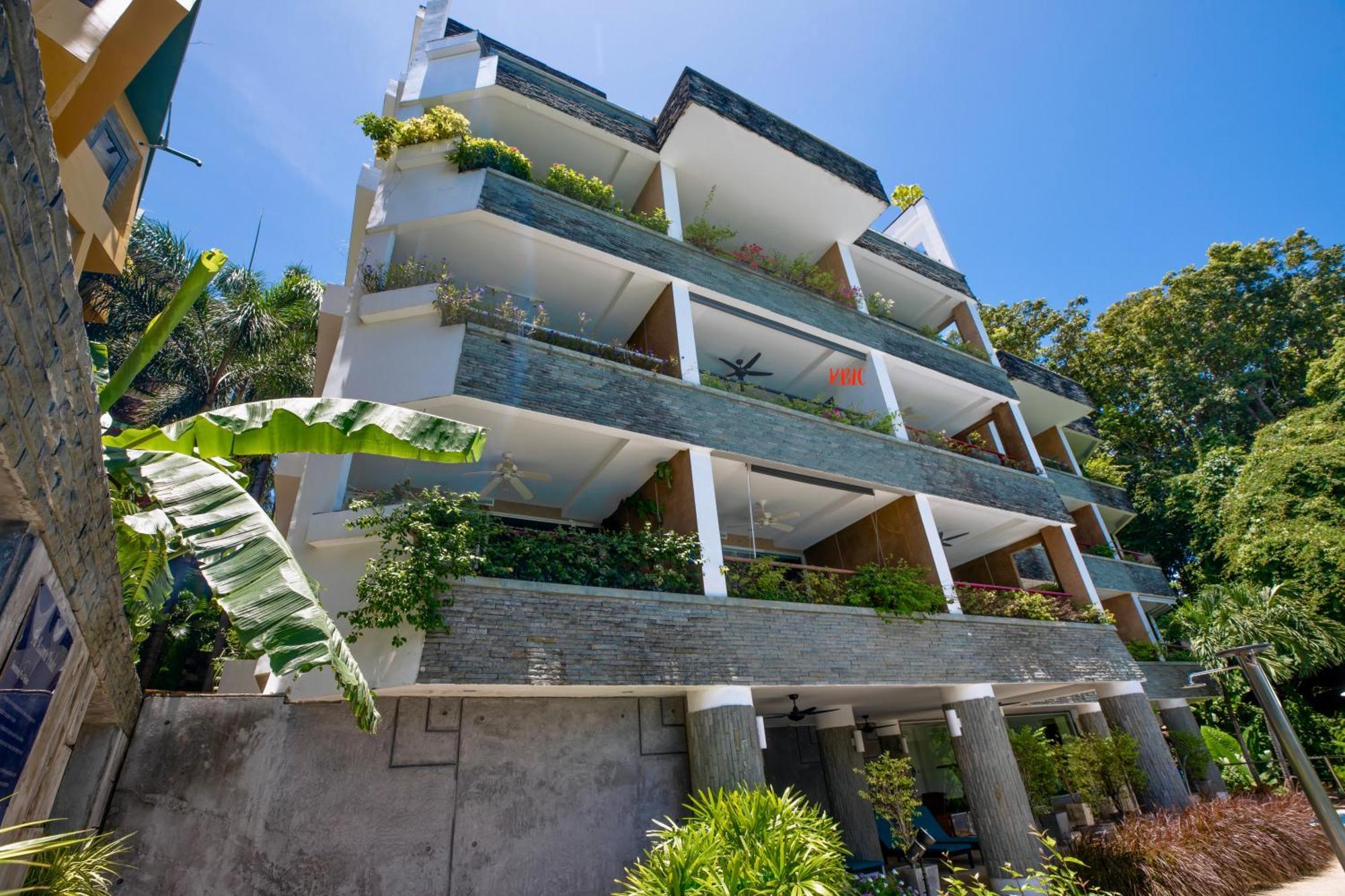 Luxury - Spacious - Exquisitely Furnished - 6min Walk To - 2025 Traveller Award Winner * Strand Kata
